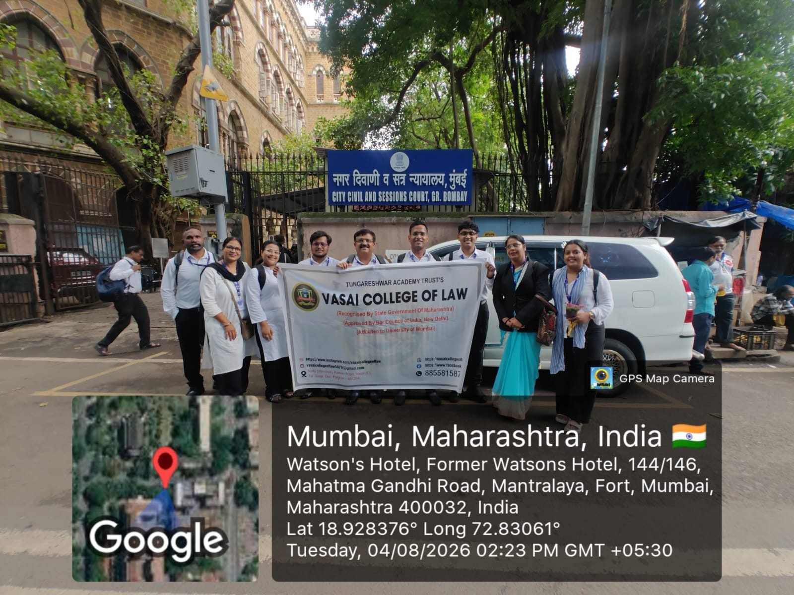 Students at City Civil and Sessions Court, Mumbai – photo 2
