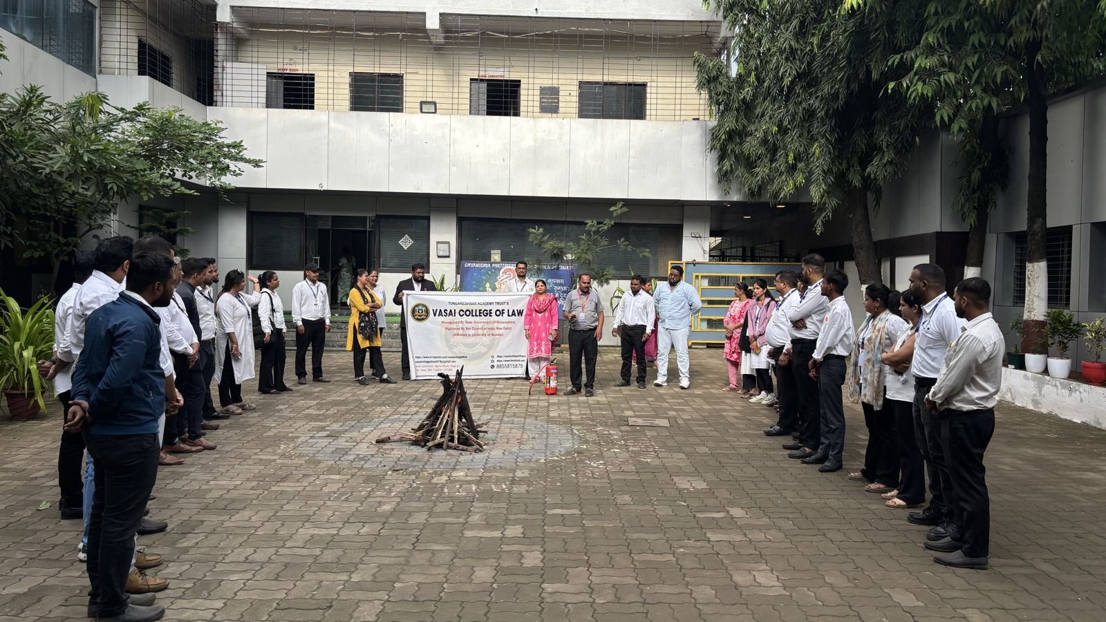 Fire extinguisher demonstration – photo 2