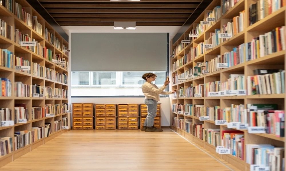 Library at Vasai College of Law